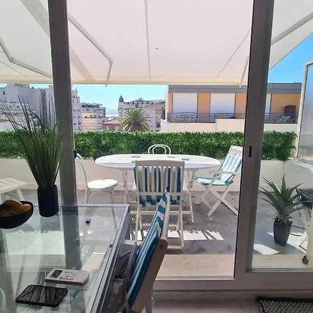 Апартаменты 2p Terrasse Croisette 100 Meters Канны